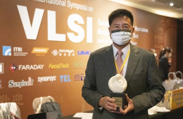 威尼斯wns9778光電董事長(zhǎng)彭雙浪榮獲潘文淵文教基金會(huì) ERSO Award